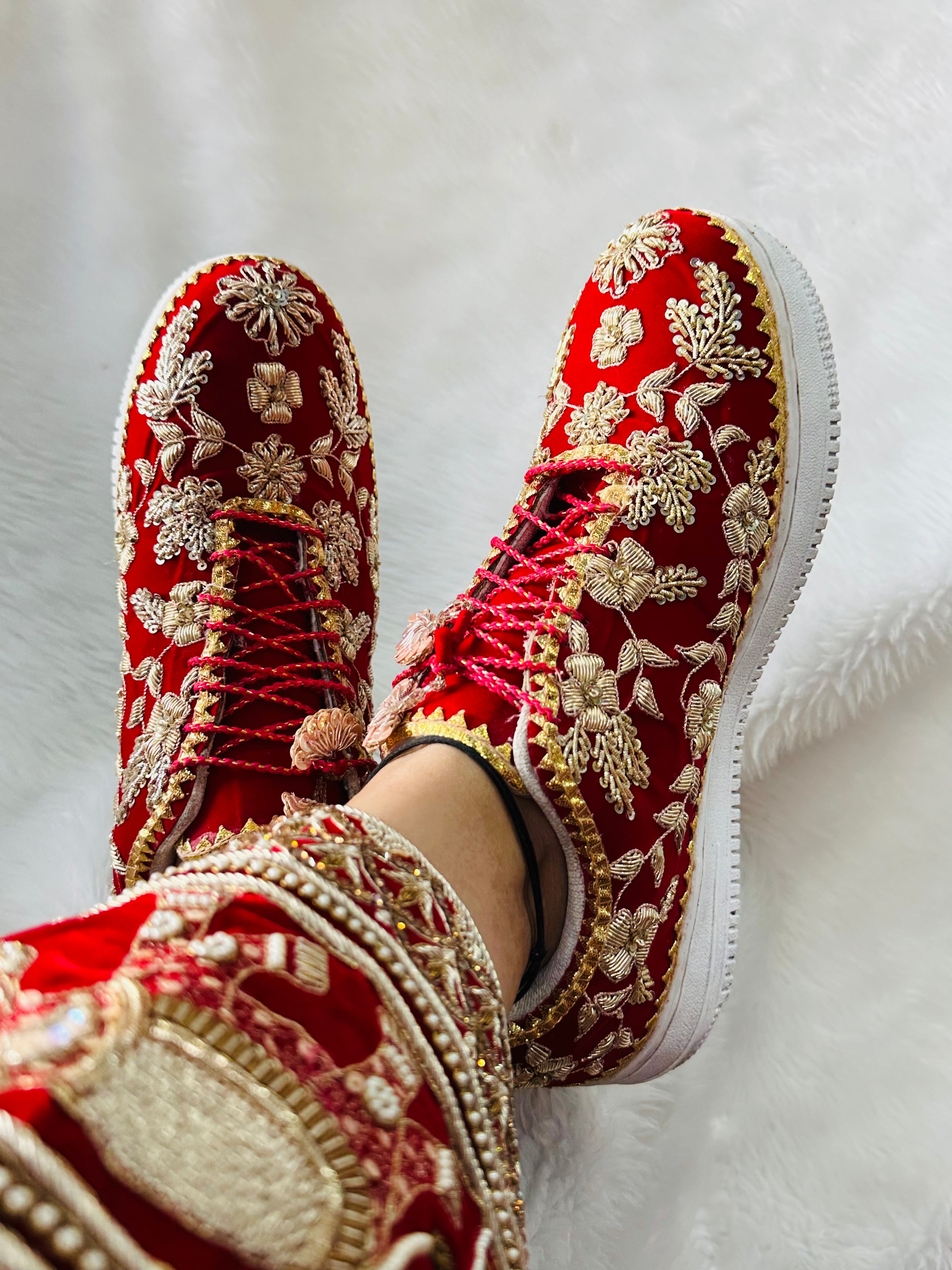 Indian wedding best sale shoes women's